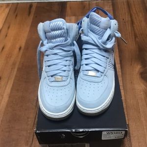 Women’s Nike Air Force Ones High Top Size (6)